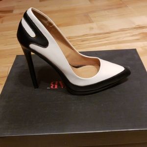 JustFab Jerilyne Stiletto Pumps